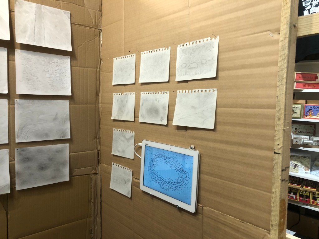 Image de l'exposition "D'aicí a Romeyer", à Die dans le cadre du travail Aiga - La cartographie sensible de l'eau de l'artiste plasticien Philippe Pitet - Mai 2026
