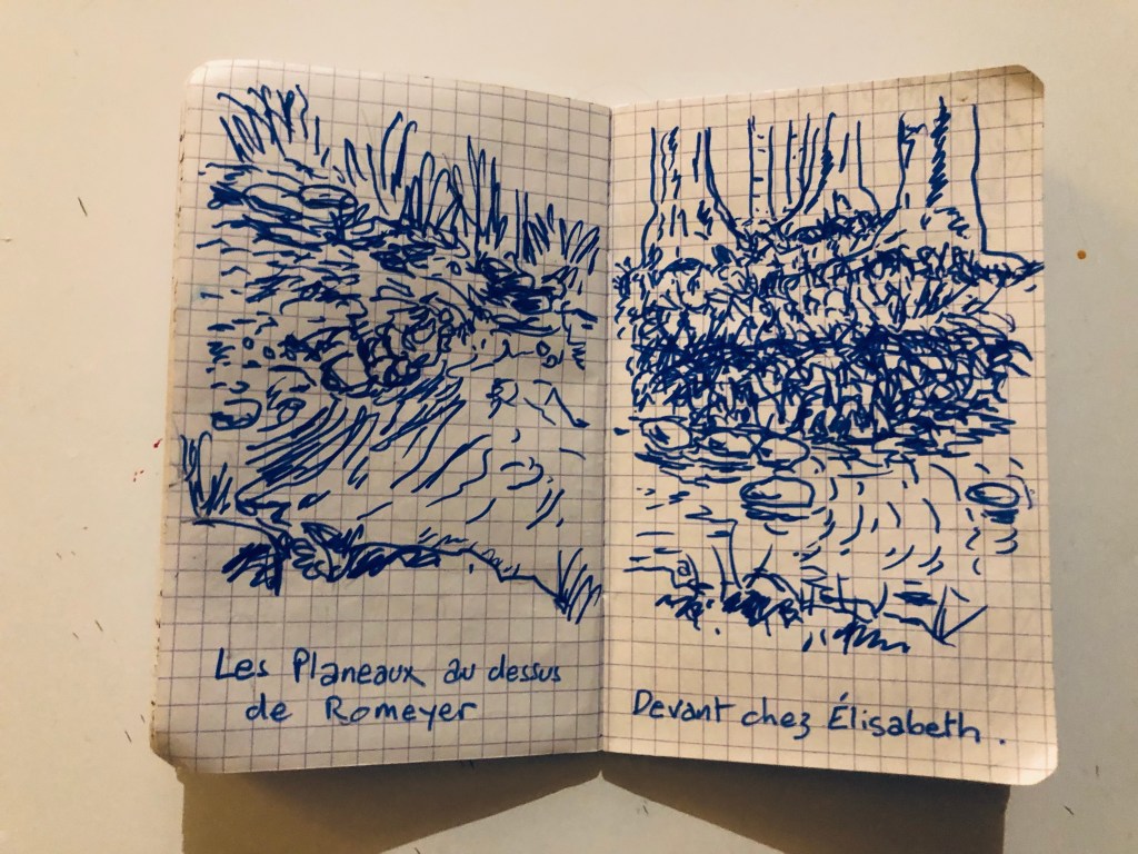 Photographie de deux pages d'un carnet "Aiga - La cartographie sensible de l'eau" du plasticien Philippe Pitet - Carnet de la Meyrosse 2017-2022