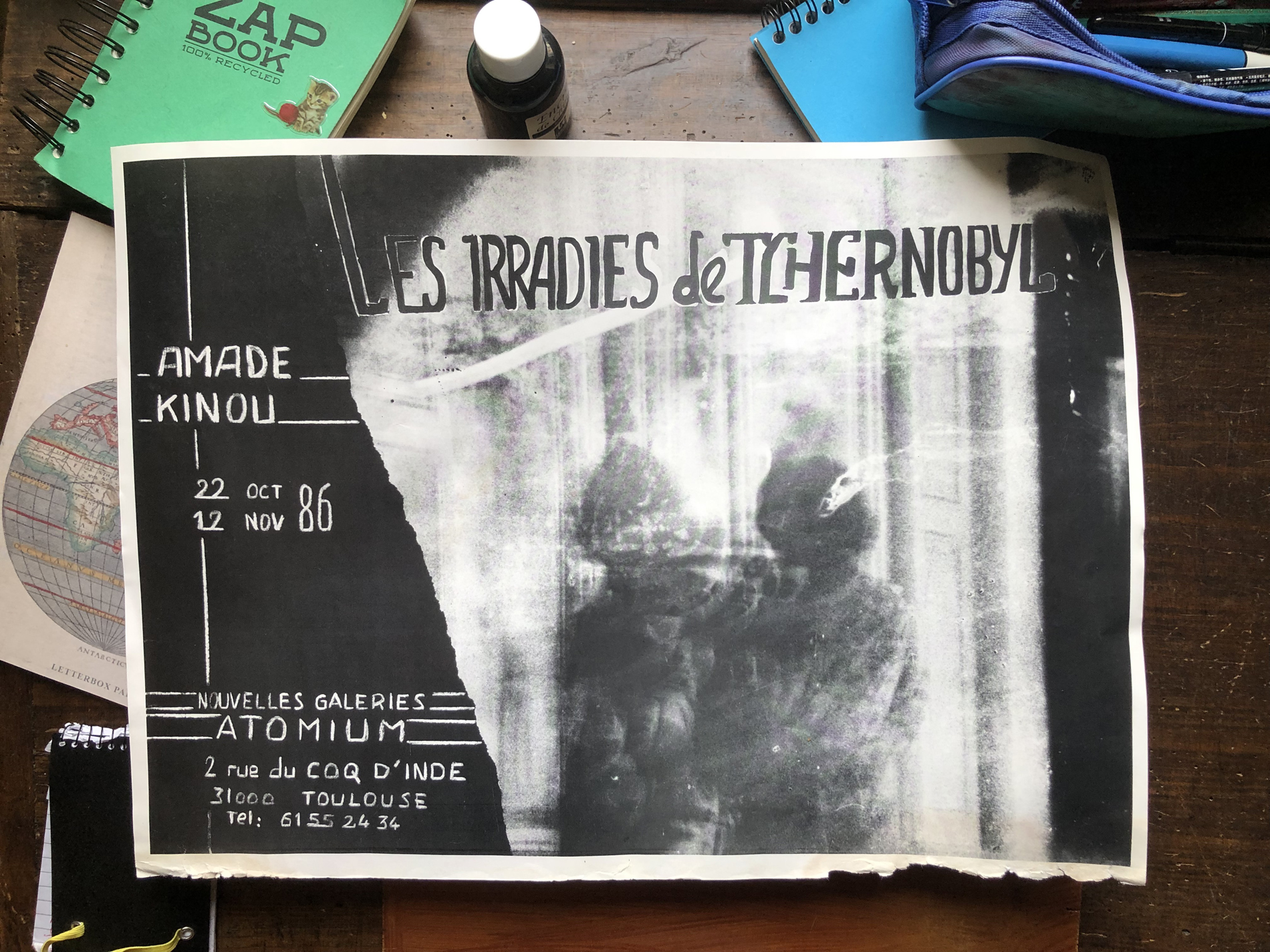 Affiche de l'exposition "Les Irradiés de Tchernobyl" avec Philippe Pitet (Kinou) en 1986
